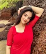 Manvi Escorts